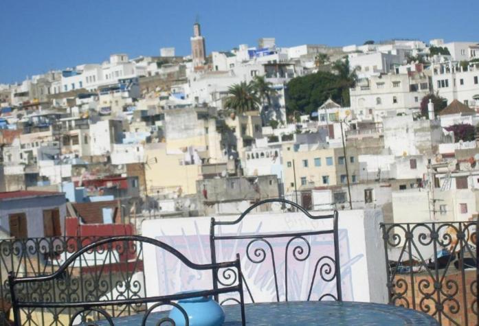 Hostel The Atlas Lion Tangier Exterior photo